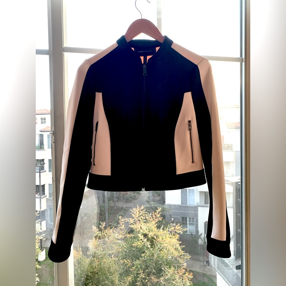BCBG Max Azria Contrast Sleeve Zip Jacket